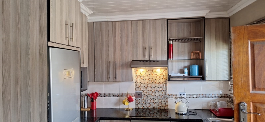 3 Bedroom Property for Sale in Amalinda Eastern Cape